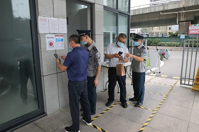 1629103796914348.jpg 640.webp (11).jpg